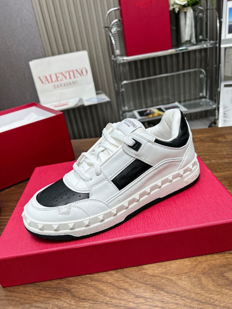 Valentino Sneakers